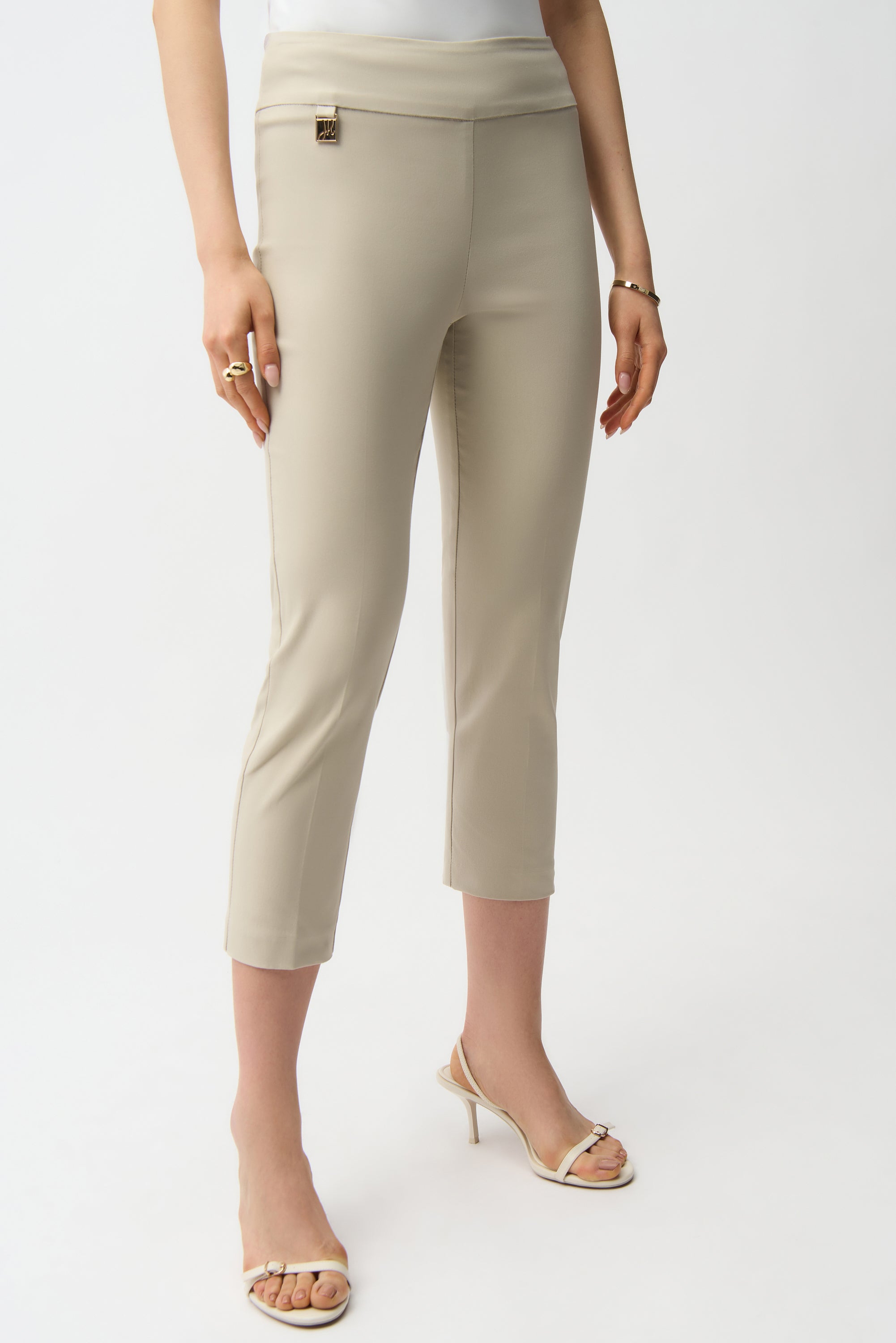Cropped Woven Pant 201536S26