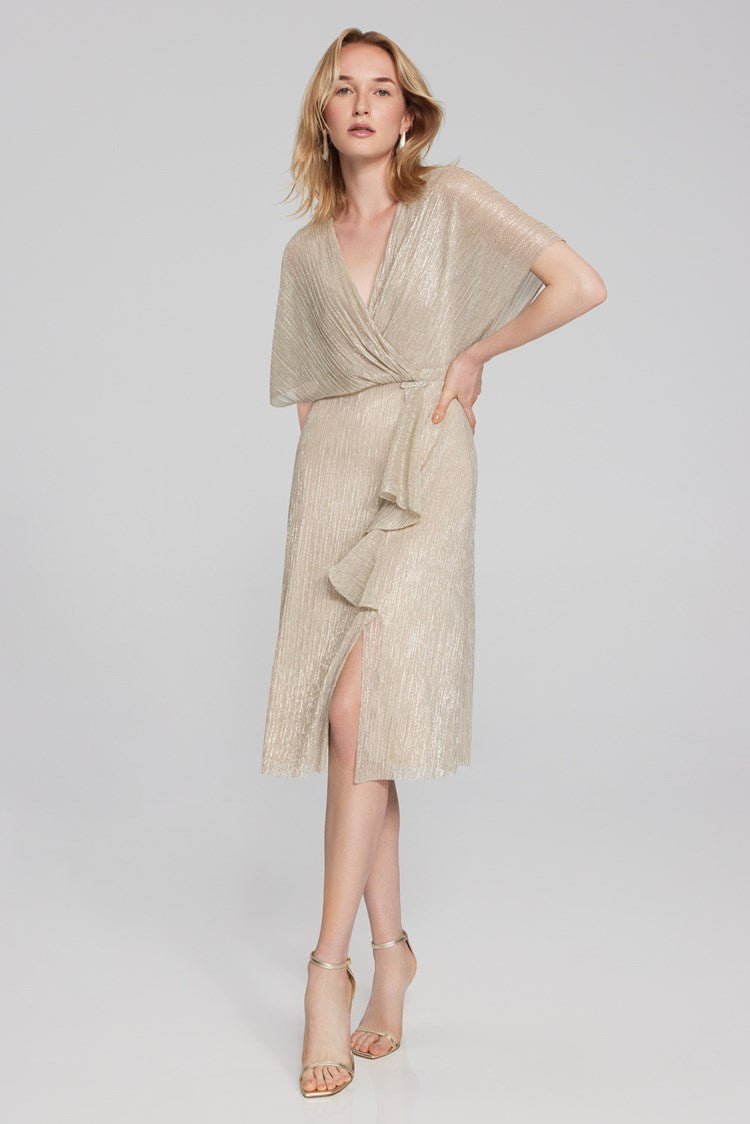 Vestido plisado novedoso entallado y con vuelo 241714