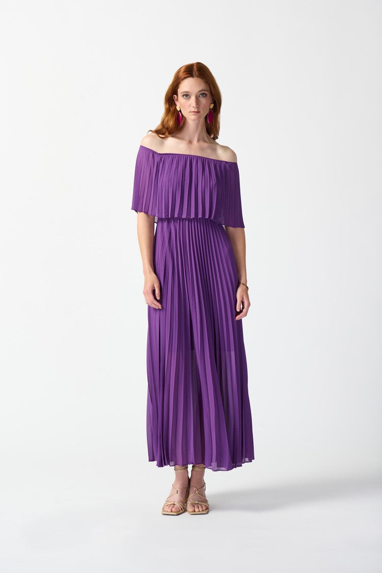 Chiffon Off-The-Shoulder Pleated Dress 242926