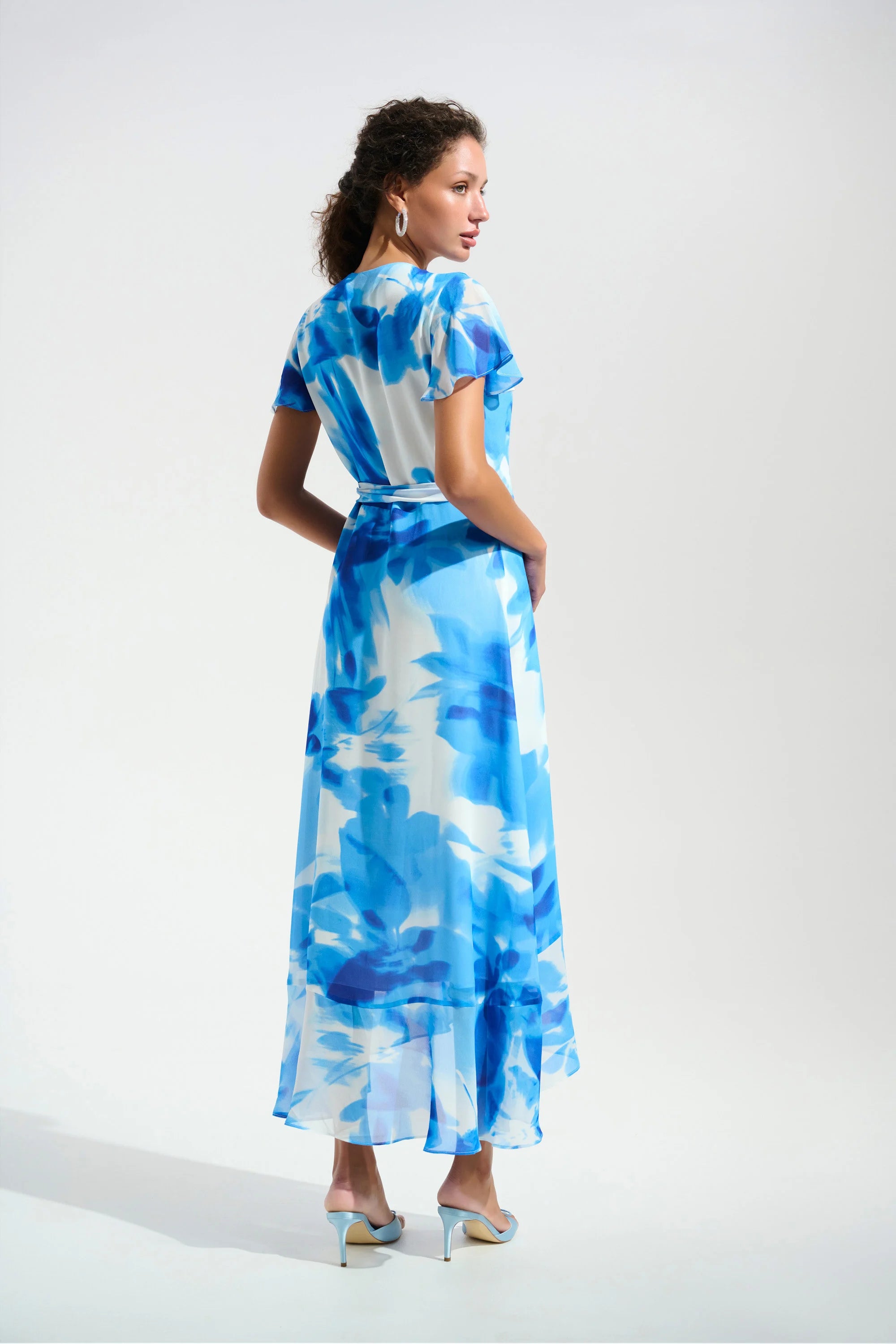Chiffon Print Wrap Dress With Ruffle Detail in Vanilla/Blue 261739