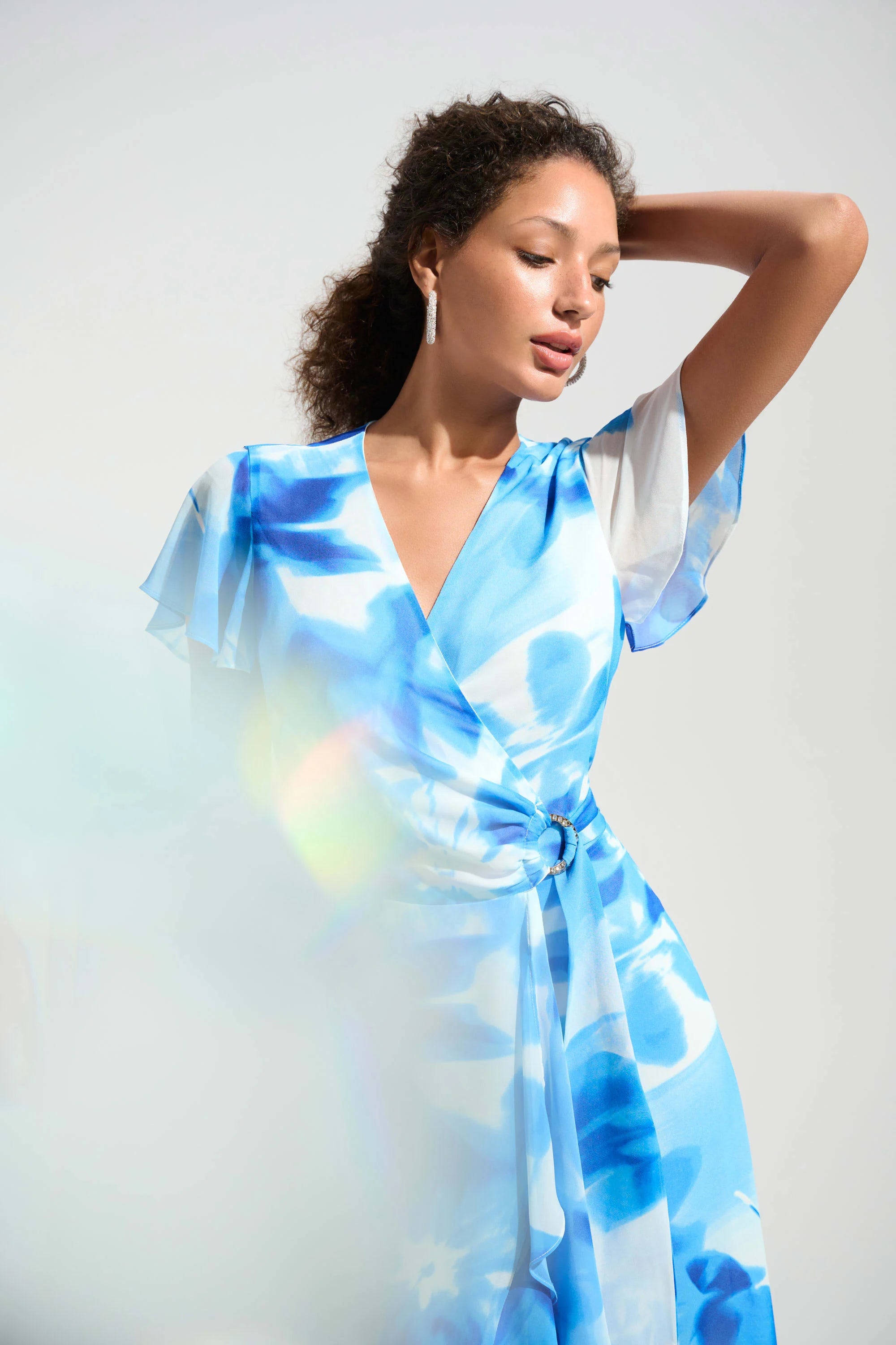 Chiffon Print Wrap Dress With Ruffle Detail in Vanilla/Blue 261739