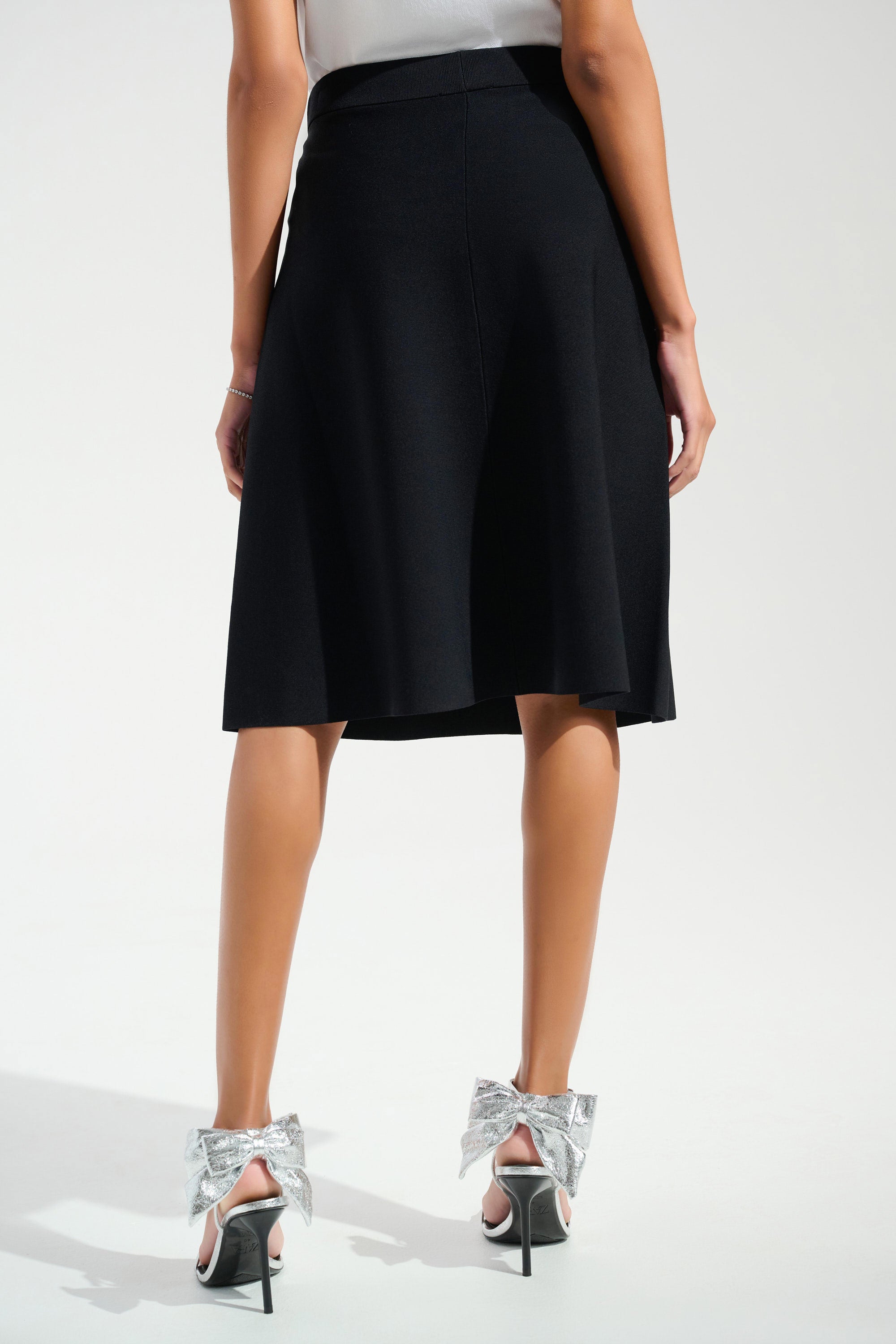 Viscose Sweaterknit A-Line Skirt in Black 261745