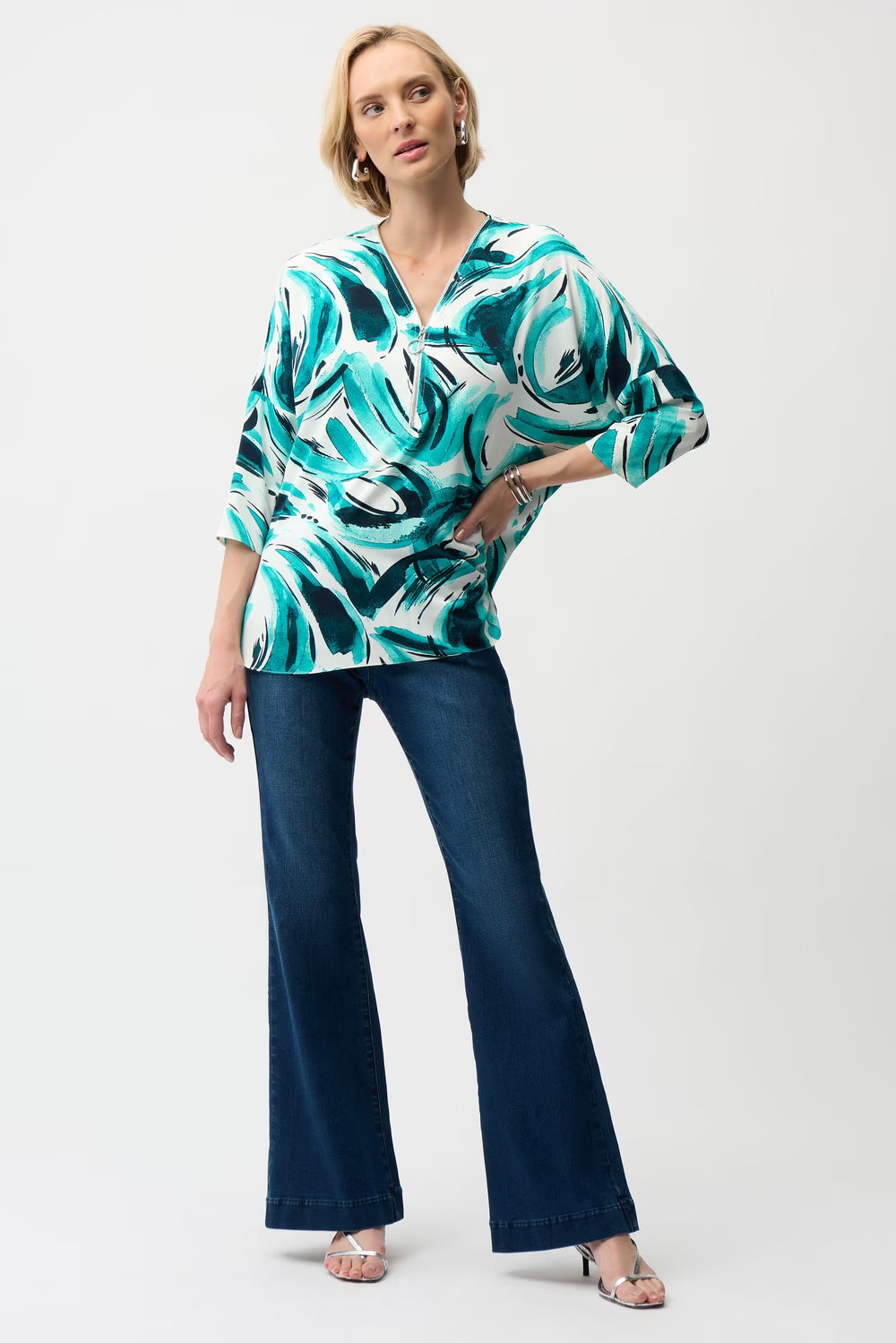 Casual Abstract V-neck Top Style 261284