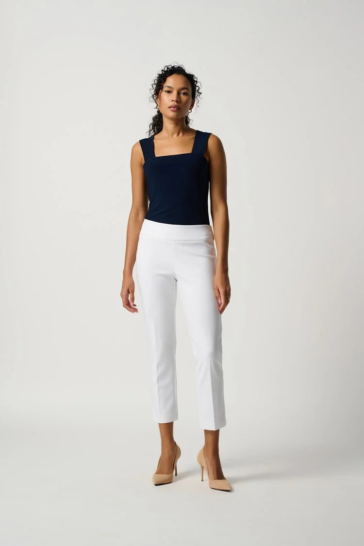 Classic Cropped Pant in White 181089