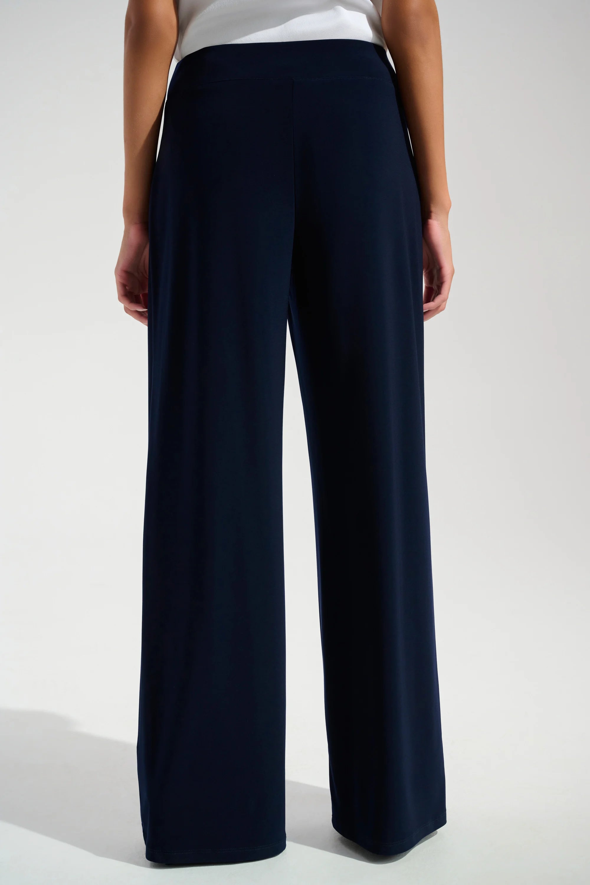 Wide Leg Pants in Navy 221340S26