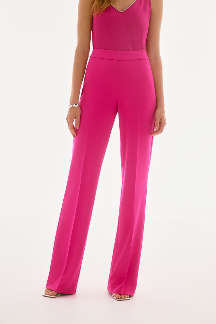 Scuba Crepe Wide-Leg Pull-On Pants in Geranium 233787S25