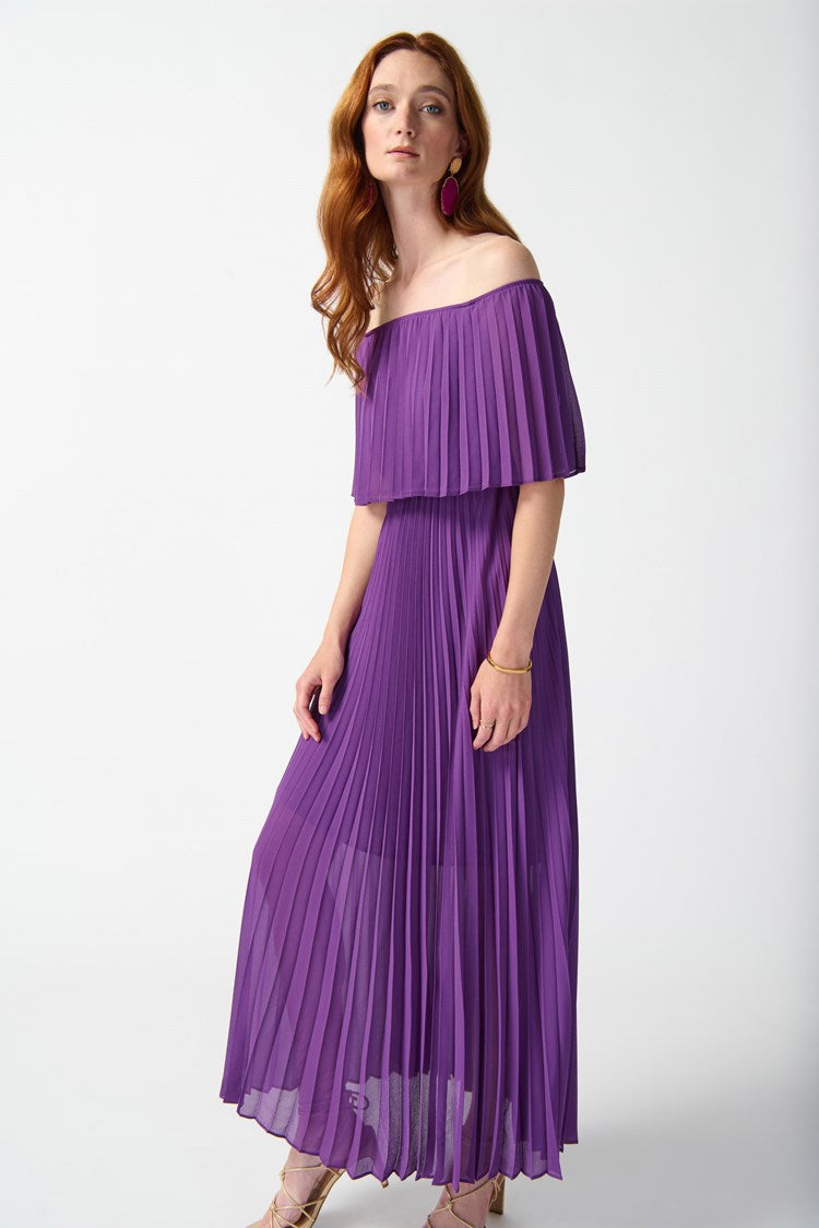 Chiffon Off-The-Shoulder Pleated Dress 242926