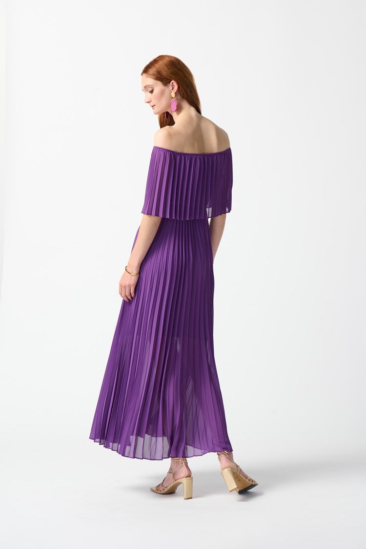 Chiffon Off-The-Shoulder Pleated Dress 242926