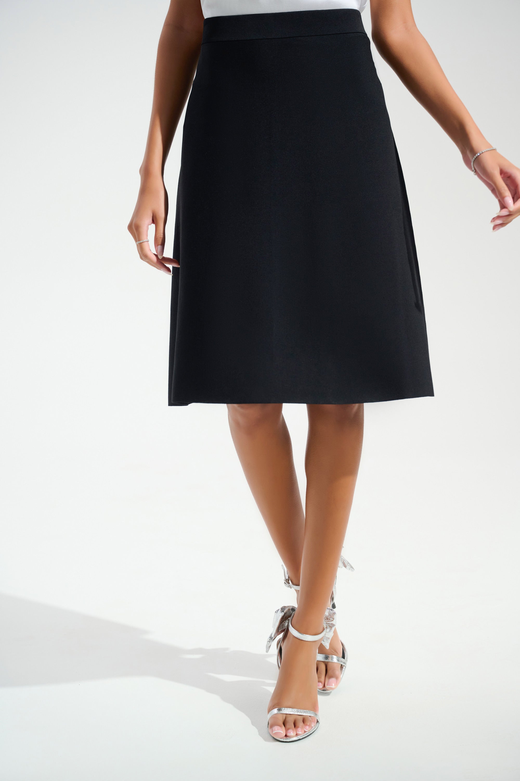 Viscose Sweaterknit A-Line Skirt in Black 261745