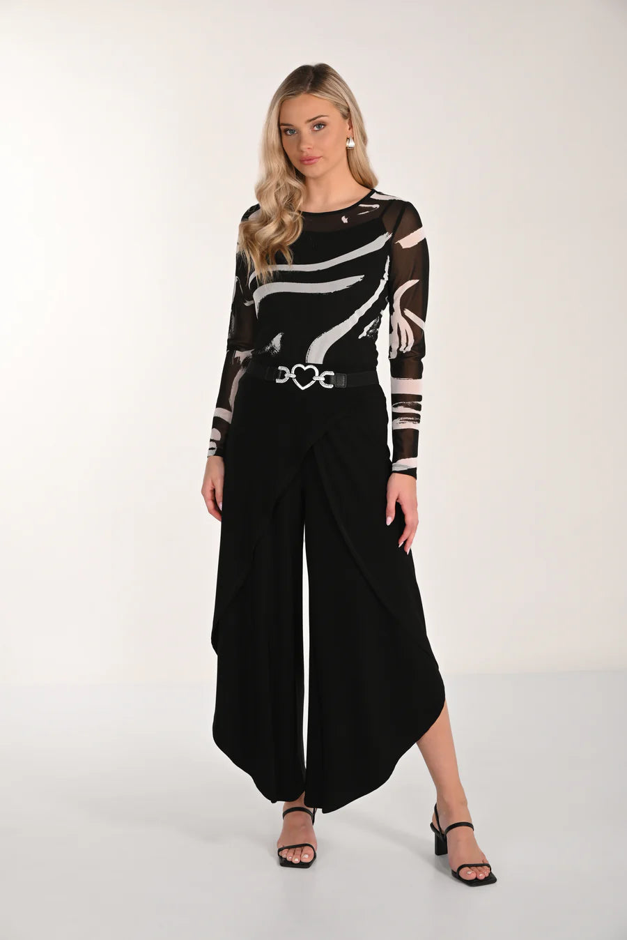 Pull On Knit Pants in Black -266004