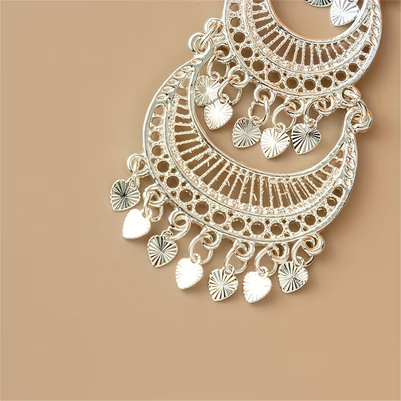 Vintage Droplet Chandlier Earrings in Gold