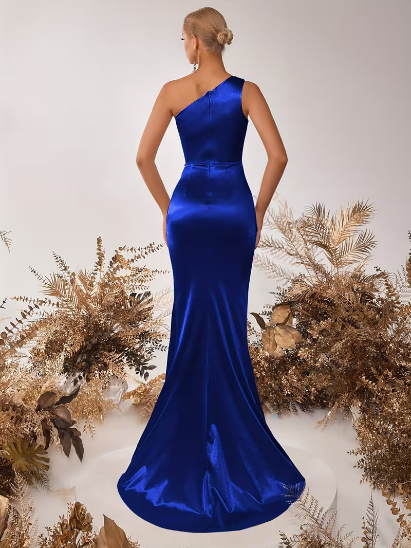 Elegant One-Shoulder Satin Gown in Royal Blue