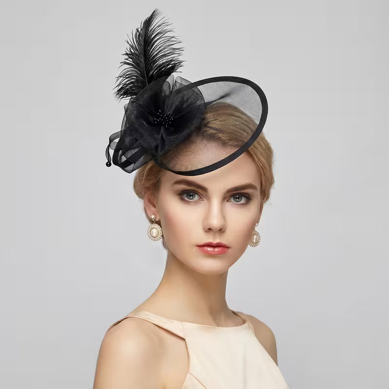 Vintage Fascinator in Black