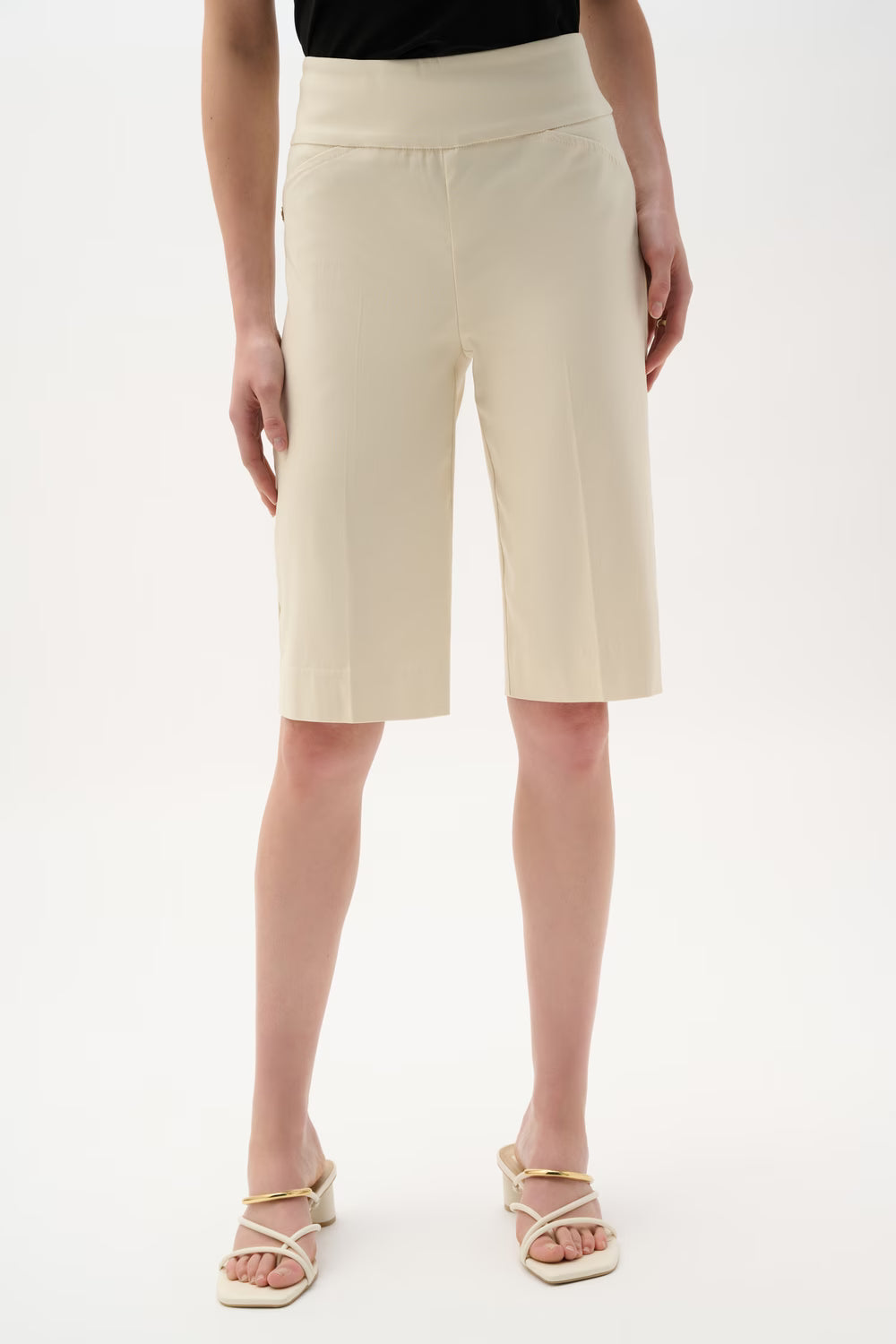 Slim Knee-length Shorts Style 262227