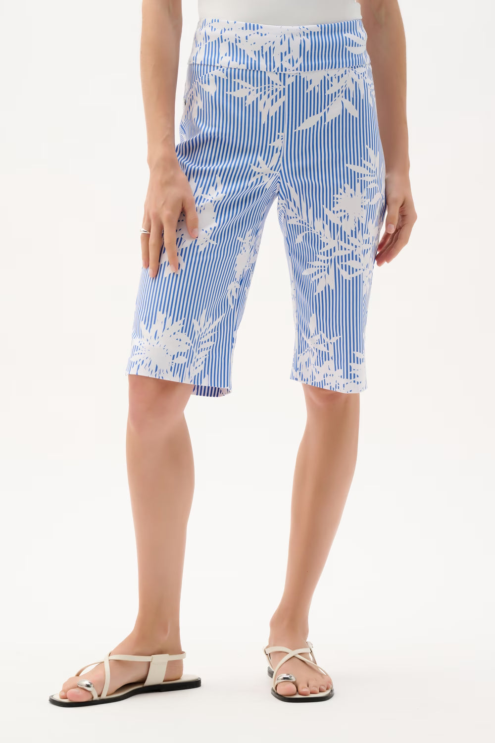 Floral High-waisted Shorts Style 262228