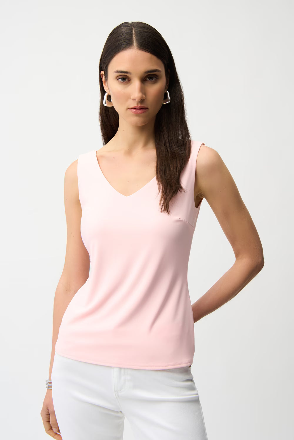 Casual V-neck Sleeveless Pullover Style 201546