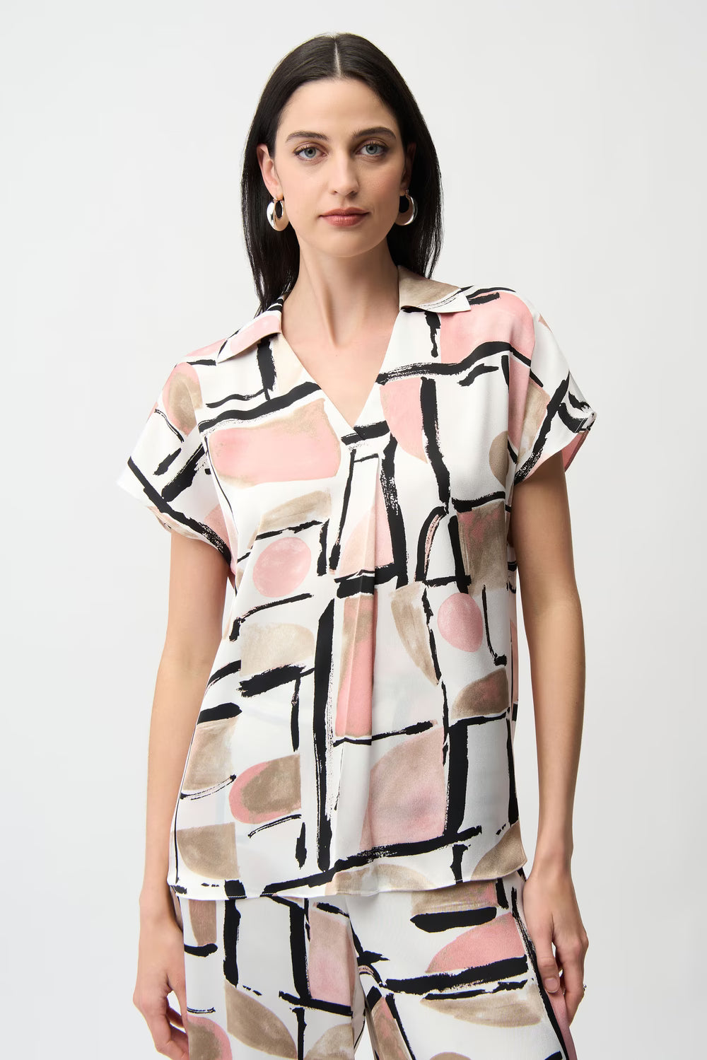 Casual V-neck Buttoned Top Style 261308